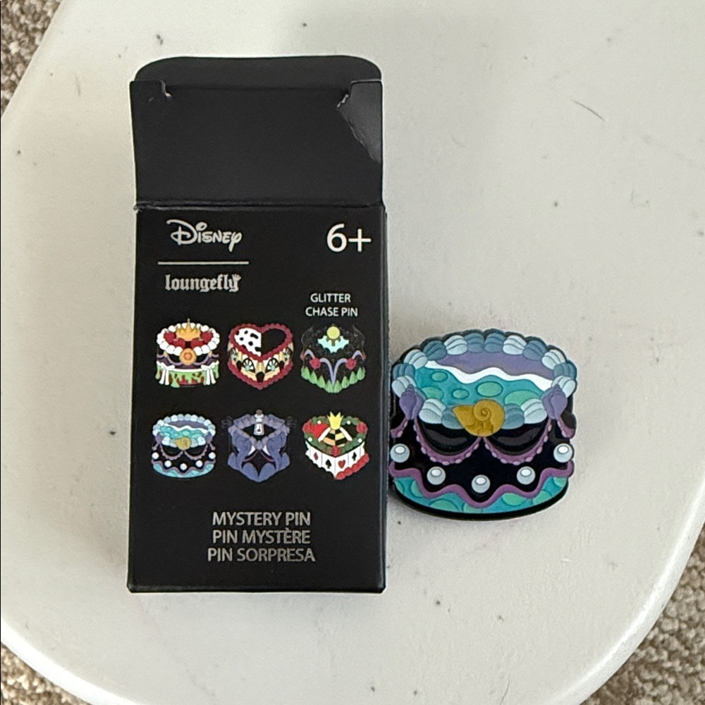 Loungefly Disney Villain Vintage Cake Blind Box Enamel Pin- Ursula